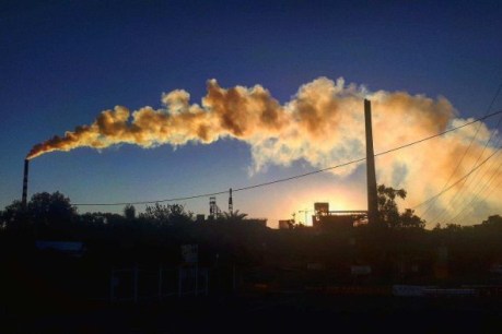 Renewables surge, emissions fall as Australia closes on 2030 greenhouse targets