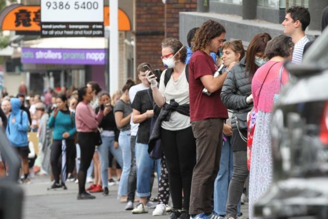 Lockdowns put an additional 138,000 onto jobless queues in the September quarter.(Photo: ABC)