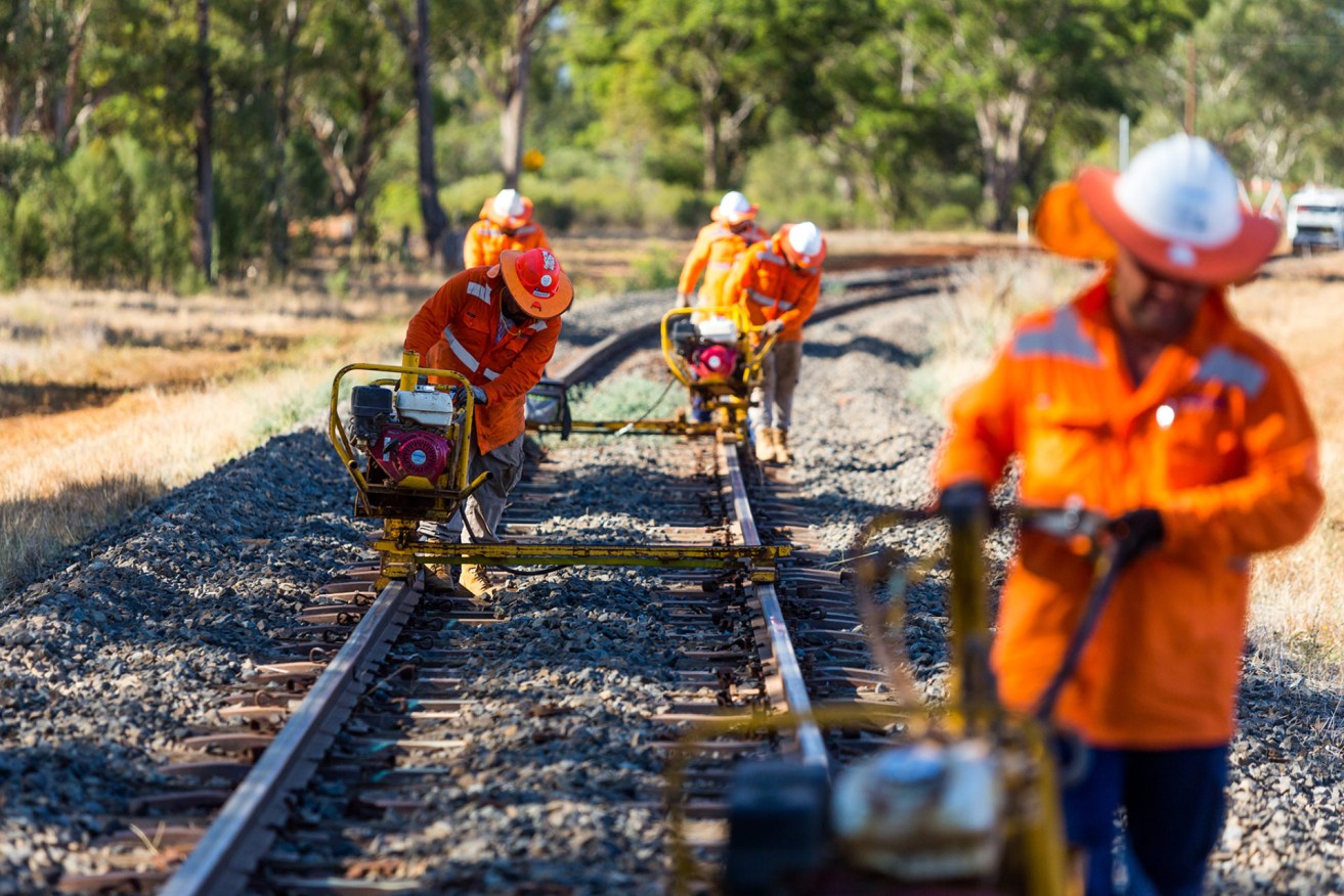 Workers on the Parkes to Narromine section of the Inland Rail project