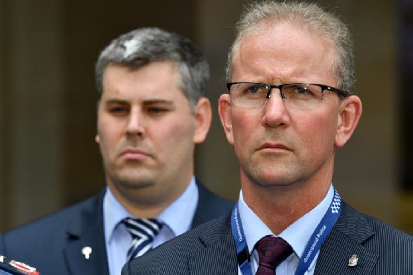 Queensland Minister for Police and Minister for Corrective Services, Mark Ryan (left) and Queensland Police Union President Ian Leavers (right). (AAP Image/Darren England) NO ARCHIVING