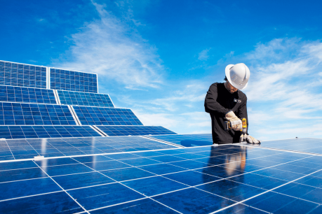Agency says energy transition ‘too slow’ despite new solar farm